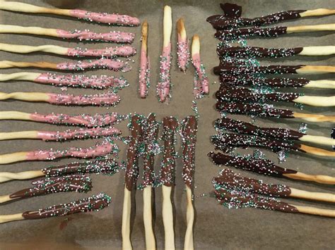 homemade pocky|Homemade Pocky – SMiLes by Meg.